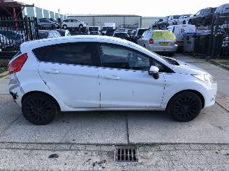 Avarii autoturisme Ford Fiesta 14i 71kW 5 drs 2009/5