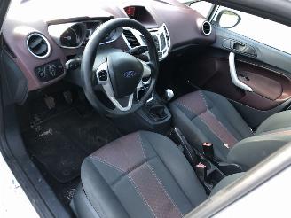 Ford Fiesta 14i 71kW 5 drs picture 6