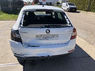 Skoda Rapid 1.0tsi E6 HB picture 15