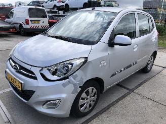 Hyundai I-10 Airco 74000 km picture 2