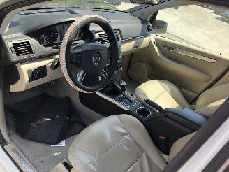 Mercedes B-klasse 200 Turbo 142kW Automaat picture 6