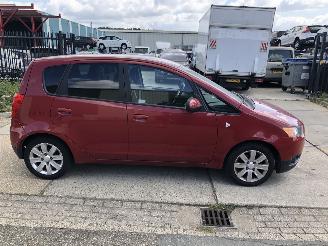 krockskadad bil auto Mitsubishi Colt 13i 70kW E5 Airco 2011/8
