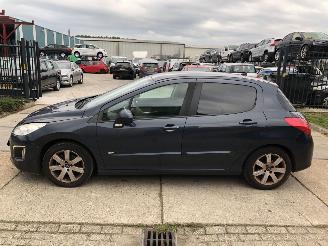 škoda osobní automobily Peugeot 308 16vti 88kW HB Airco Navi Pano 2014/3