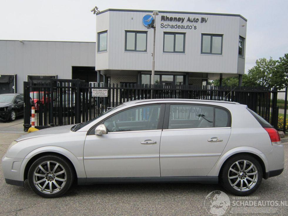 Opel Signum Y30DT Automatic
