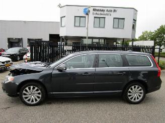  Volvo V-70 T4 132kW Limited Edition 2012/1