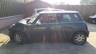 Mini Cooper  picture 2