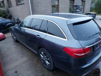 Mercedes C-klasse 220 D picture 12