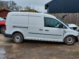 disassembly commercial vehicles Volkswagen Caddy maxi 2.0 tdi 2017/1