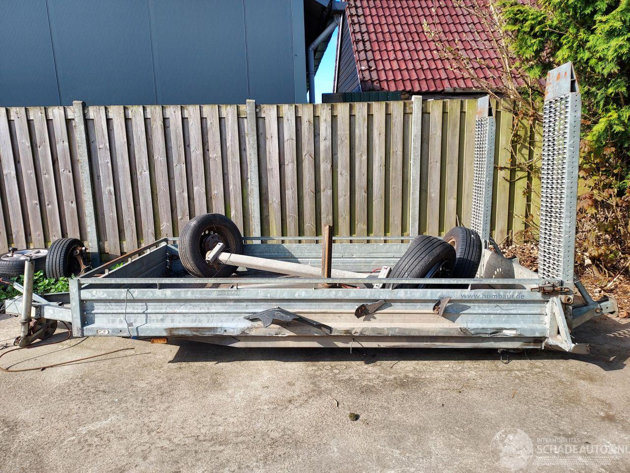 Humbaur  HS 2000