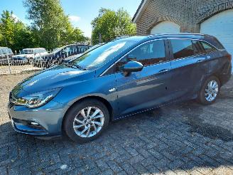 Opel Astra  picture 3
