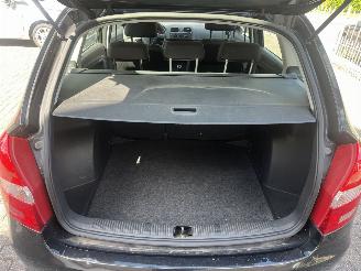 Skoda Fabia 1.2 tdi Slechts 153000 km !!! picture 13