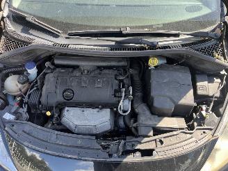 Peugeot 207 1.4 vti picture 24