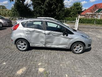 Ford Fiesta 1.0 style ultimate picture 6