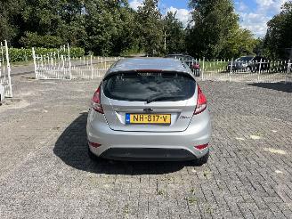 Ford Fiesta 1.0 style ultimate picture 4