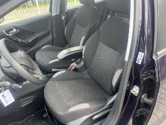 Peugeot 208 1.2 puretech weinig km !! picture 9