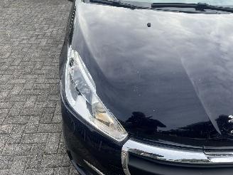 Peugeot 208 1.2 puretech weinig km !! picture 31