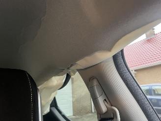 Nissan Micra Automaat !! picture 45