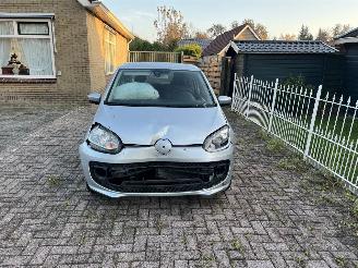 Volkswagen Up! Weinig km !! picture 8