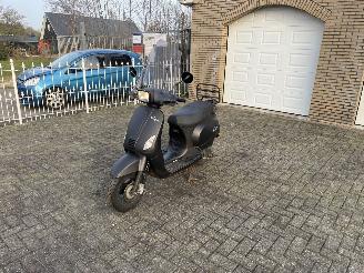 Schade scooter Capri  Rijdbare schade 2017/9