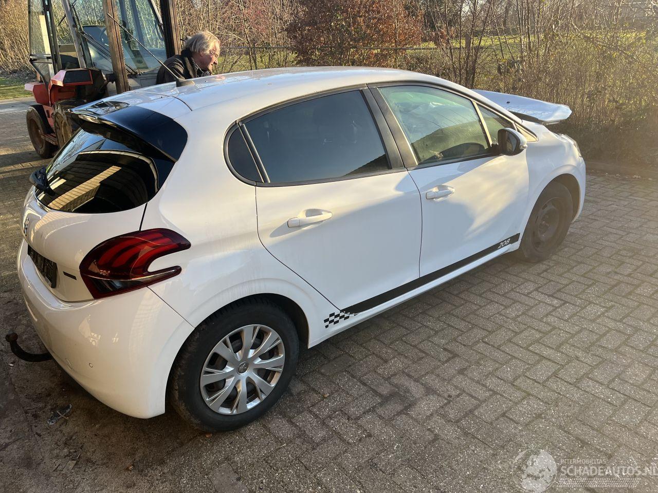 Peugeot 208 1.2 puretech