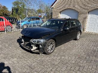 Unfallwagen BMW 3-serie 318d weinig km !! 2017/9