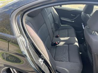 BMW 3-serie 318i nieuwe distributie ketting en klepseals !! picture 16