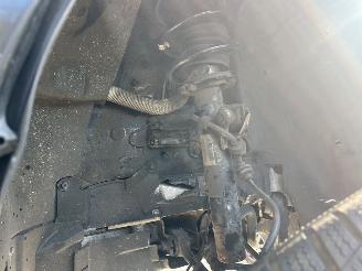 BMW 3-serie 318i nieuwe distributie ketting en klepseals !! picture 38