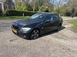 uszkodzony samochody osobowe BMW 3-serie 318i nieuwe distributie ketting en klepseals !! 2008/5