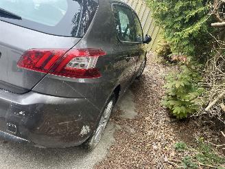 Peugeot 308 1.6 thp picture 3