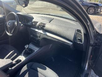 BMW 1-serie 116i picture 17