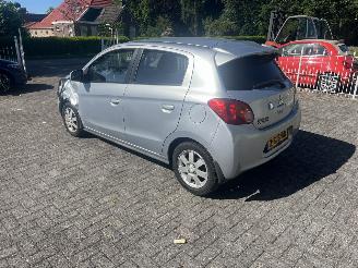 Mitsubishi Space-gear Automaat !! Zeer weinig km !! picture 3