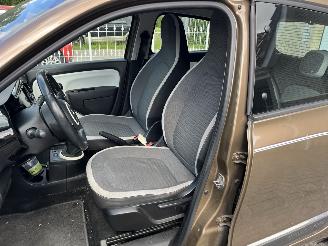 Renault Twingo Luxe uitvoering !! picture 13