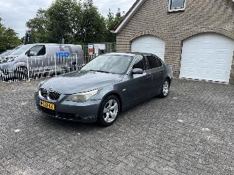 Schadeauto BMW 5-serie 525i automaat 2005/6