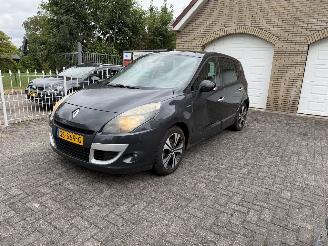 Auto incidentate Renault Scenic 1.4 tce 2011/3