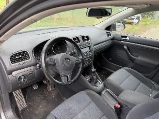 Volkswagen Golf  picture 9