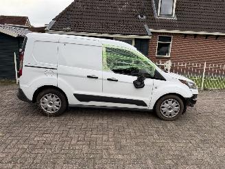 Ford Transit Connect 1.5 tdci Weinig km !! picture 6