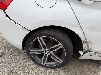 BMW 1-serie 118i picture 23