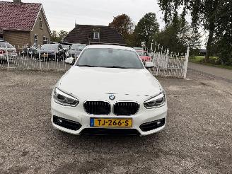 BMW 1-serie 118i picture 8