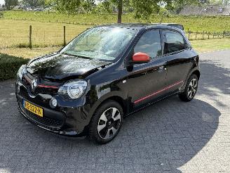 Damaged car Renault Twingo 1.0 SCe Collection 2016/1