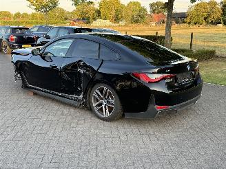BMW i4 eDrive 35 / Panorama / Automaat picture 5