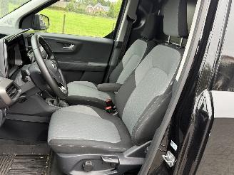 Ford Transit Courier 1.5 Limited picture 7