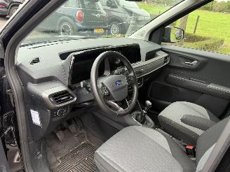 Ford Transit Courier 1.5 Limited picture 6