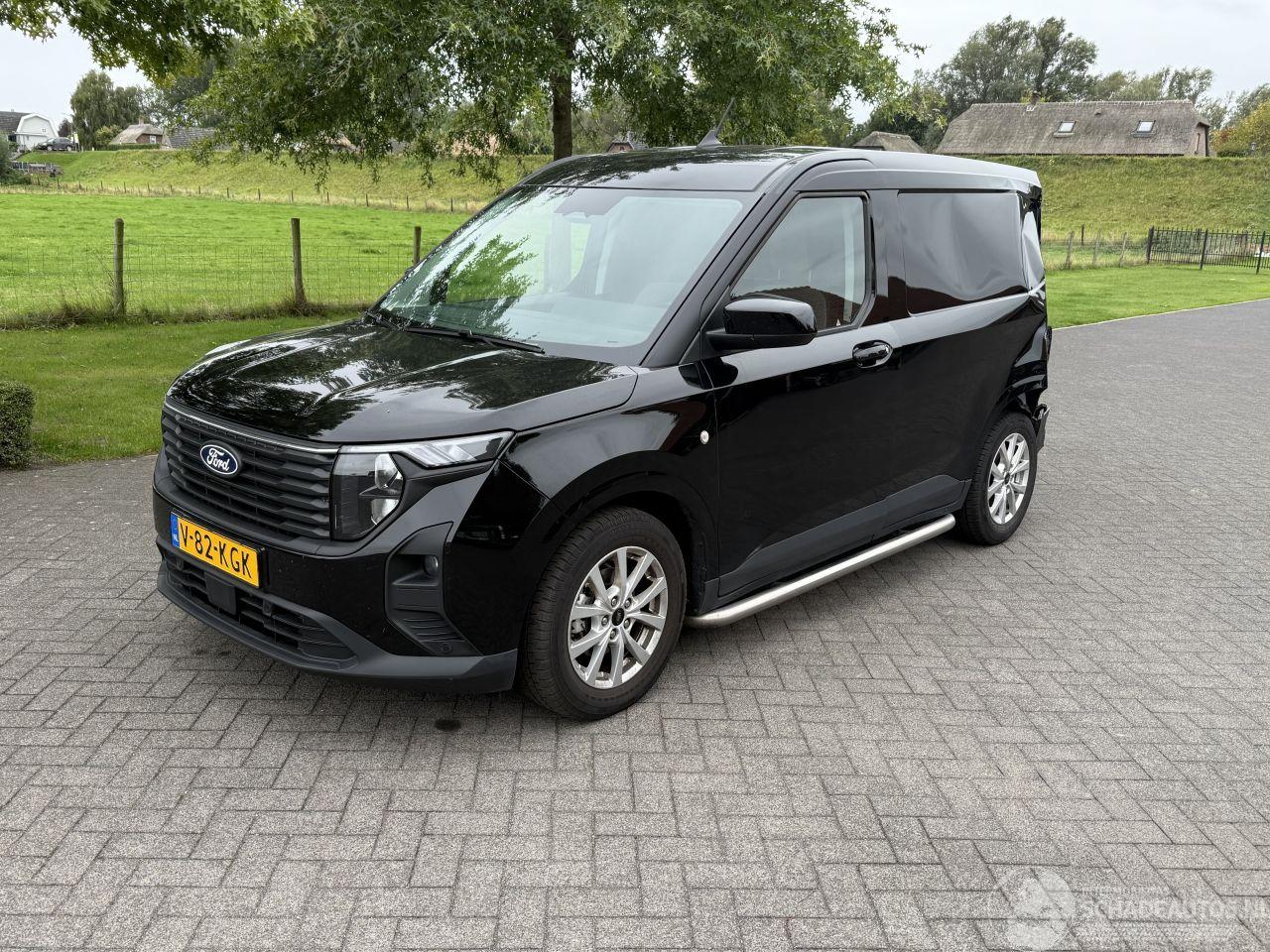 Ford Transit Courier 1.5 Limited