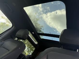 Land Rover Defender X-Dynamic / 4WD / 3.0 Diesel / Automaat / Panorama picture 7