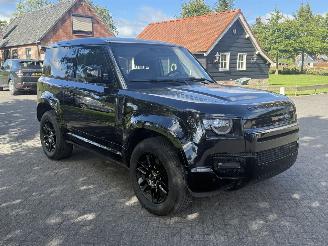 Land Rover Defender X-Dynamic / 4WD / 3.0 Diesel / Automaat / Panorama picture 2