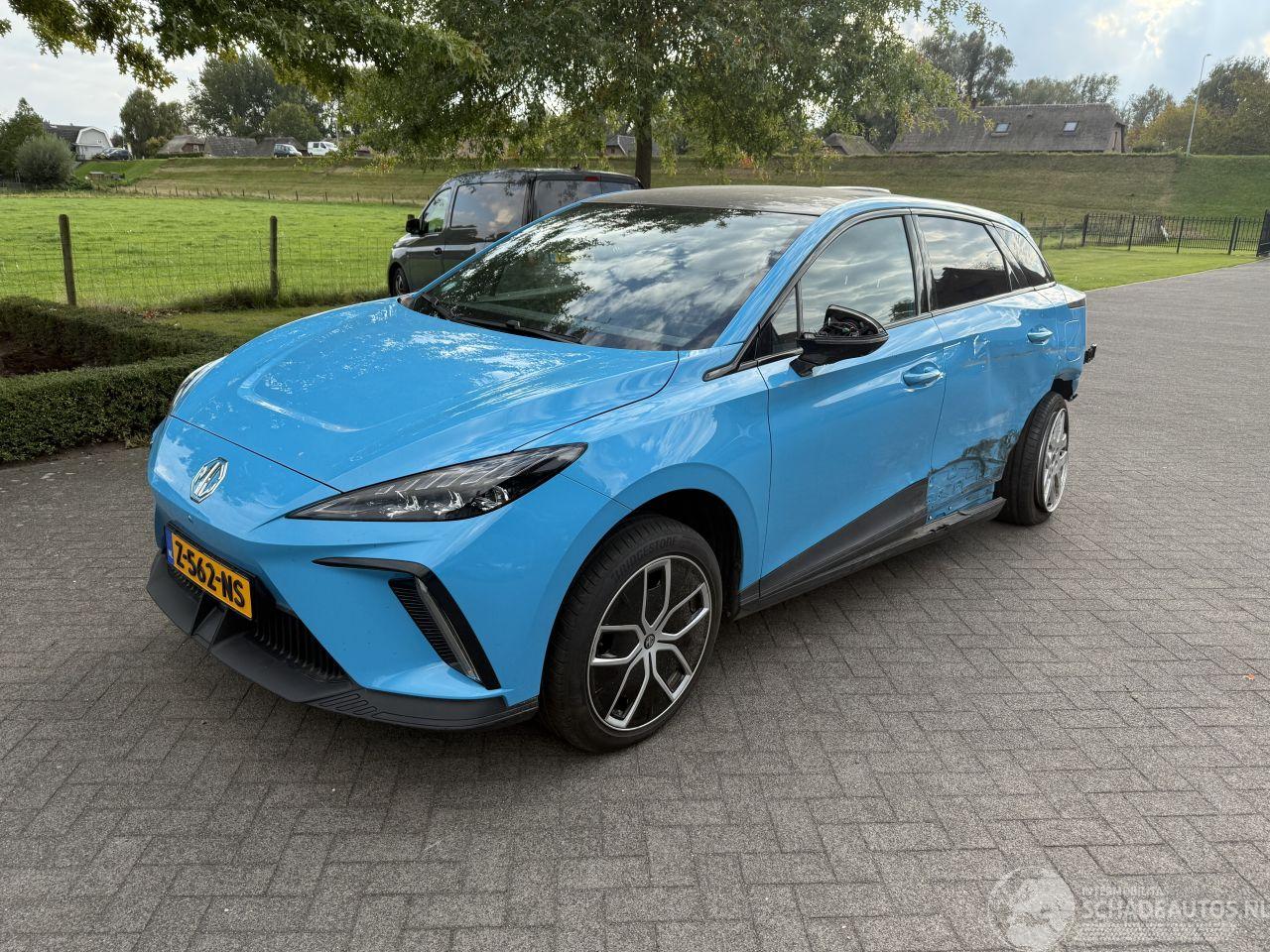 MG MG4 Electric Luxury 64 kWh
