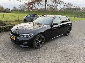Schadeauto BMW 3-serie Touring 330e M-Pakket / Pamorma / Leer / Automaat 2021/6