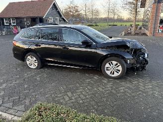 Skoda Octavia 2.0 TDI 110KW DSG7 AUTOMAAT picture 2