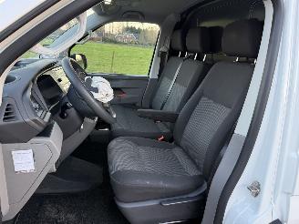 Volkswagen Transporter 2.0 TDI L2H3 picture 7
