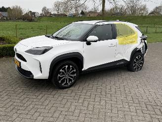 Damaged car Toyota Yaris Cross 1.5 Hybrid Dynamic 2023/3